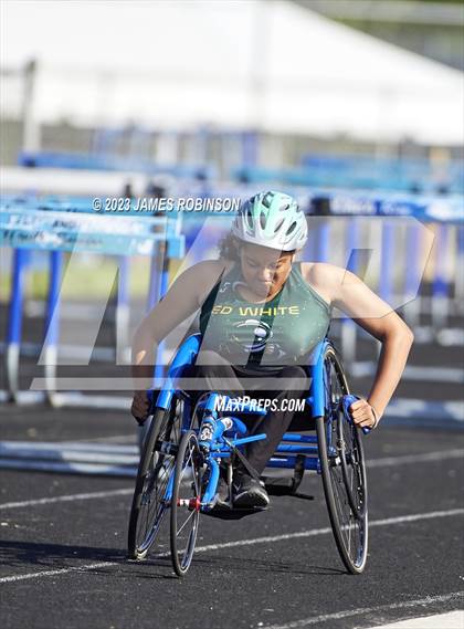 Thumbnail 1 in Sandra Cheeseborough Invitational (Adaptive 800 Meter) photogallery.