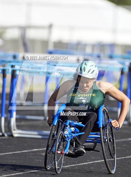 Thumbnail 1 in Sandra Cheeseborough Invitational (Adaptive 800 Meter) photogallery.