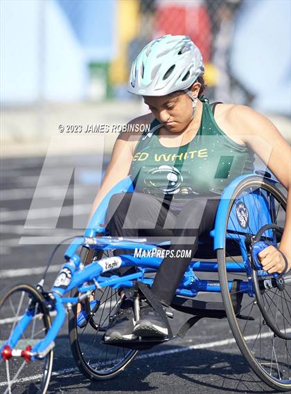 Thumbnail 1 in Sandra Cheeseborough Invitational (Adaptive 800 Meter) photogallery.