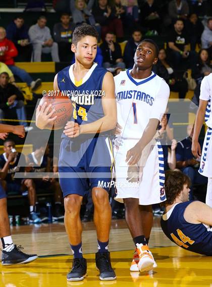 Thumbnail 1 in Santa Monica vs. Roosevelt (The Classic at Damien) photogallery.
