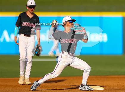 Thumbnail 1 in London @ Liberty-Eylau (UIL Baseball 3A D1 Final) photogallery.