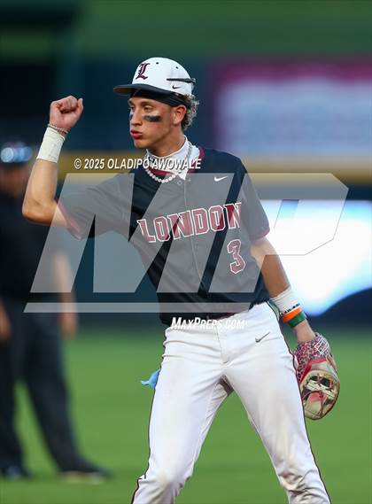 Thumbnail 3 in London @ Liberty-Eylau (UIL Baseball 3A D1 Final) photogallery.