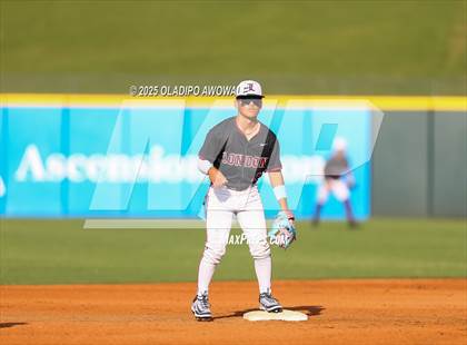 Thumbnail 1 in London @ Liberty-Eylau (UIL Baseball 3A D1 Final) photogallery.