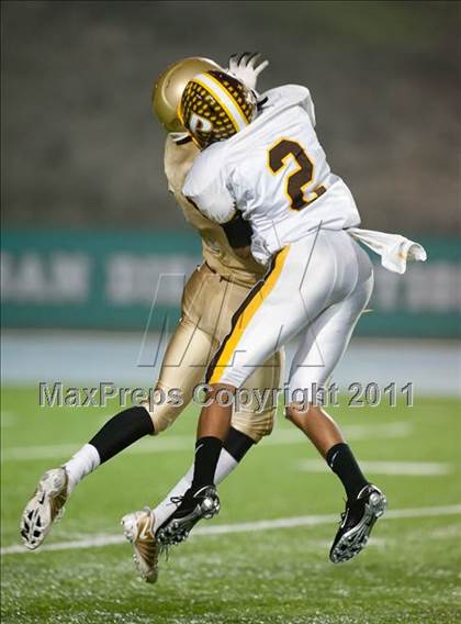 Thumbnail 2 in Bishop's vs Parker (CIF SDS D5 Final) photogallery.