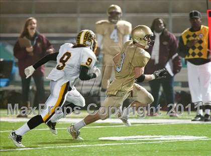 Thumbnail 2 in Bishop's vs Parker (CIF SDS D5 Final) photogallery.