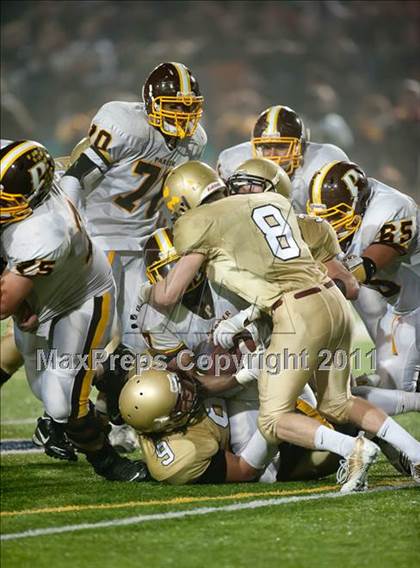 Thumbnail 3 in Bishop's vs Parker (CIF SDS D5 Final) photogallery.