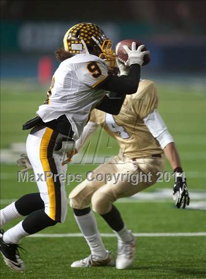 Thumbnail 1 in Bishop's vs Parker (CIF SDS D5 Final) photogallery.