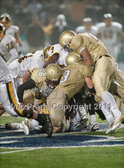 Thumbnail 1 in Bishop's vs Parker (CIF SDS D5 Final) photogallery.