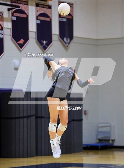 Thumbnail 3 in Cardinal Newman @ Benjamin photogallery.