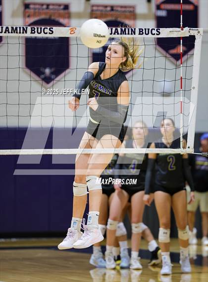 Thumbnail 2 in Cardinal Newman @ Benjamin photogallery.