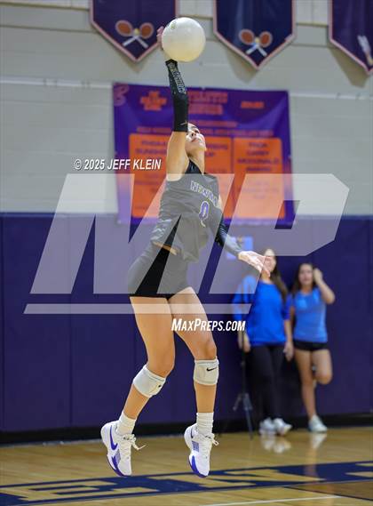 Thumbnail 1 in Cardinal Newman @ Benjamin photogallery.