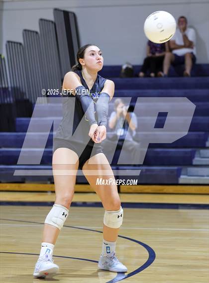 Thumbnail 1 in Cardinal Newman @ Benjamin photogallery.