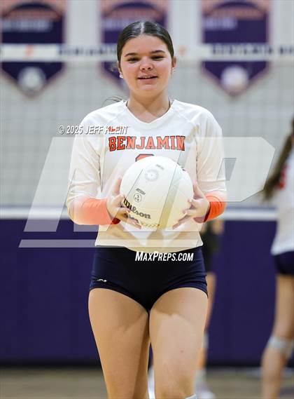 Thumbnail 3 in Cardinal Newman @ Benjamin photogallery.