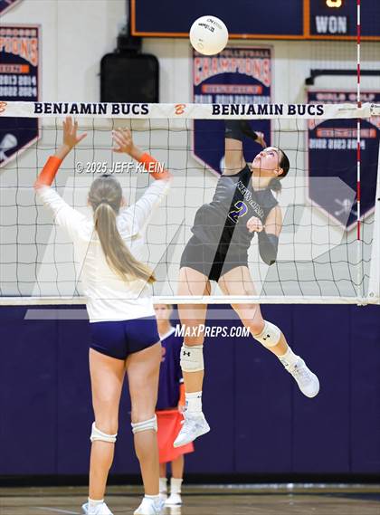 Thumbnail 1 in Cardinal Newman @ Benjamin photogallery.