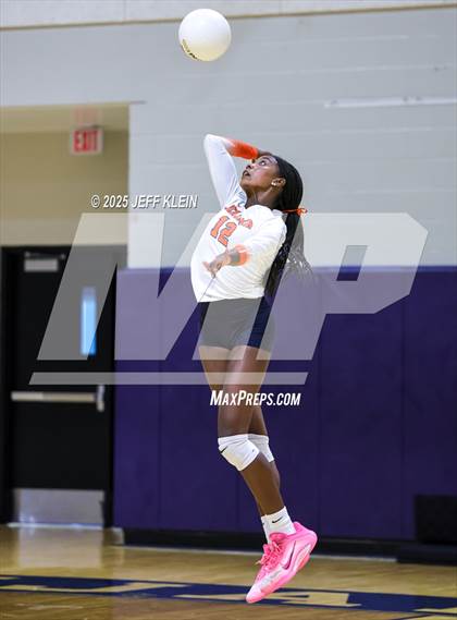 Thumbnail 2 in Cardinal Newman @ Benjamin photogallery.