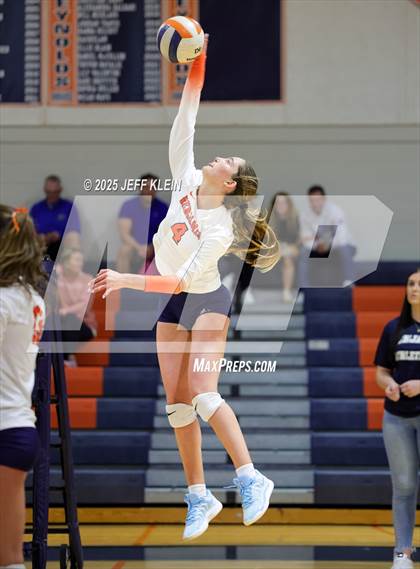 Thumbnail 1 in Cardinal Newman @ Benjamin photogallery.