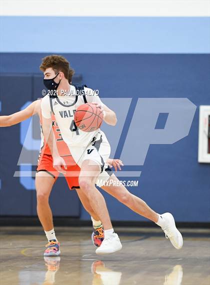 Thumbnail 3 in Lakewood @ Valor Christian photogallery.