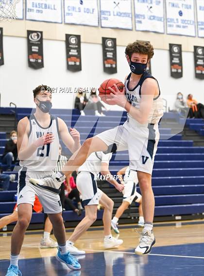 Thumbnail 2 in Lakewood @ Valor Christian photogallery.