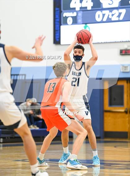 Thumbnail 2 in Lakewood @ Valor Christian photogallery.