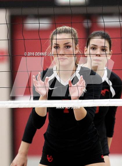 Thumbnail 3 in Foothill vs. Monte Vista (CIF NCS D1 Semi Finals) photogallery.