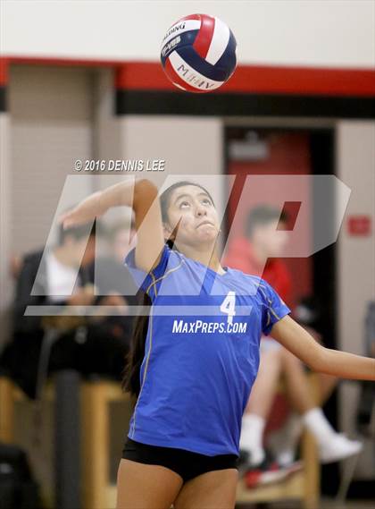 Thumbnail 3 in Foothill vs. Monte Vista (CIF NCS D1 Semi Finals) photogallery.