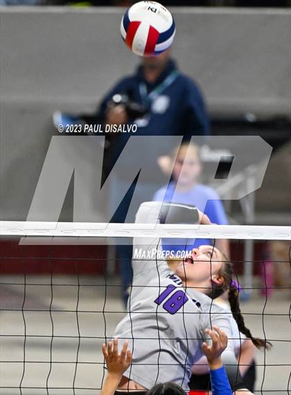 Thumbnail 3 in Dove Creek vs. Cheraw (CHSAA 1A Round 3) photogallery.