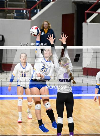 Thumbnail 3 in Dove Creek vs. Cheraw (CHSAA 1A Round 3) photogallery.