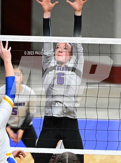 Thumbnail 1 in Dove Creek vs. Cheraw (CHSAA 1A Round 3) photogallery.