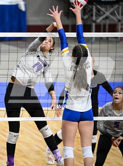 Thumbnail 2 in Dove Creek vs. Cheraw (CHSAA 1A Round 3) photogallery.