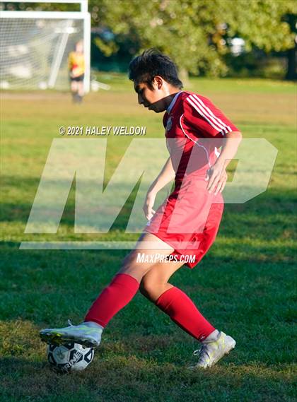 Thumbnail 3 in Amundsen vs. Payton College Prep photogallery.