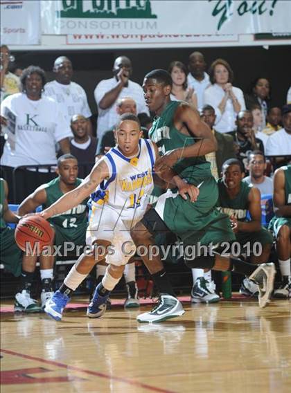 Thumbnail 3 in West Caldwell vs. Kinston (NCHSAA Class 2A Final) photogallery.