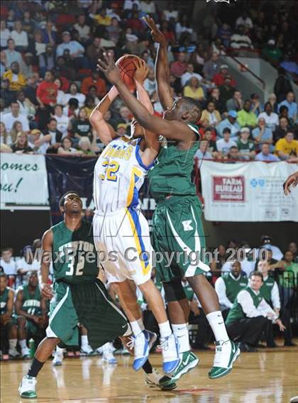 Thumbnail 2 in West Caldwell vs. Kinston (NCHSAA Class 2A Final) photogallery.