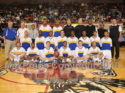 Thumbnail 3 in West Caldwell vs. Kinston (NCHSAA Class 2A Final) photogallery.