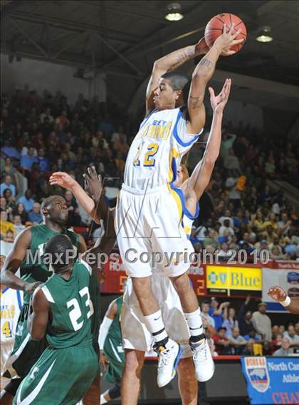 Thumbnail 2 in West Caldwell vs. Kinston (NCHSAA Class 2A Final) photogallery.