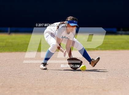 Thumbnail 1 in Mission Vista @ Rancho Bernardo photogallery.