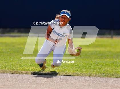 Thumbnail 3 in Mission Vista @ Rancho Bernardo photogallery.