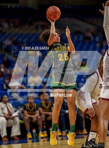 Thumbnail 1 in Pearland vs Desoto (UIL 6A Basketball Semifinal) photogallery.