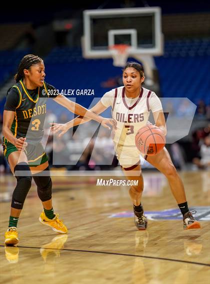 Thumbnail 1 in Pearland vs Desoto (UIL 6A Basketball Semifinal) photogallery.