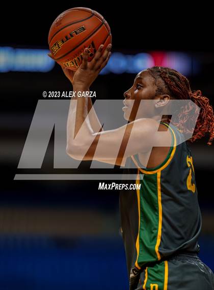 Thumbnail 2 in Pearland vs Desoto (UIL 6A Basketball Semifinal) photogallery.