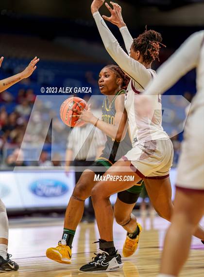 Thumbnail 1 in Pearland vs Desoto (UIL 6A Basketball Semifinal) photogallery.