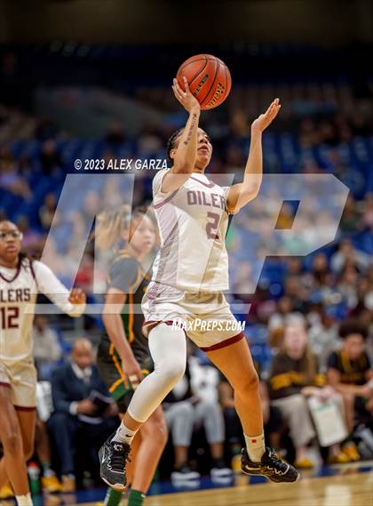 Thumbnail 2 in Pearland vs Desoto (UIL 6A Basketball Semifinal) photogallery.