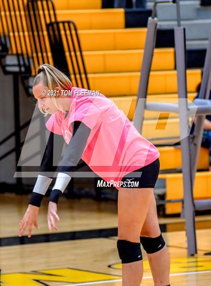 Thumbnail 3 in Olathe East @ Shawnee Mission North photogallery.