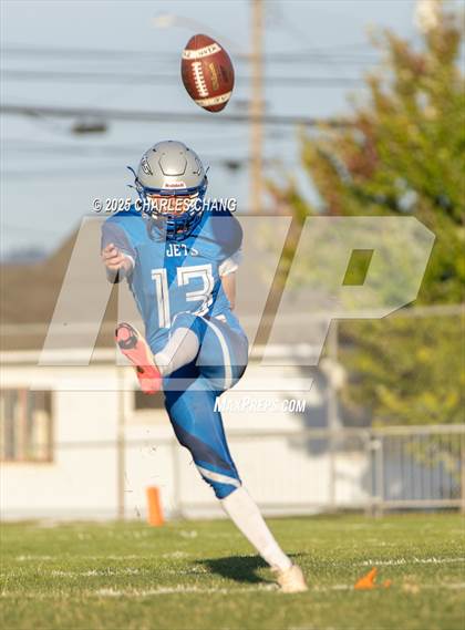 Thumbnail 1 in Chugiak @ Encinal photogallery.