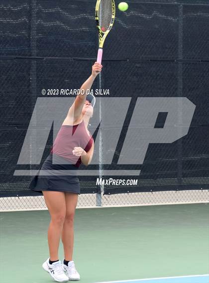 Thumbnail 2 in UIL 3A & 4A Tennis Doubles Semifinals photogallery.