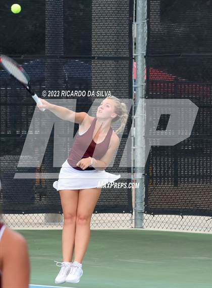 Thumbnail 3 in UIL 3A & 4A Tennis Doubles Semifinals photogallery.