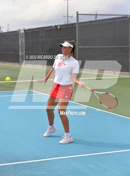 Thumbnail 2 in UIL 3A & 4A Tennis Doubles Semifinals photogallery.