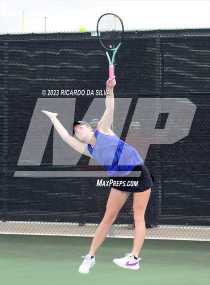 Thumbnail 1 in UIL 3A & 4A Tennis Doubles Semifinals photogallery.