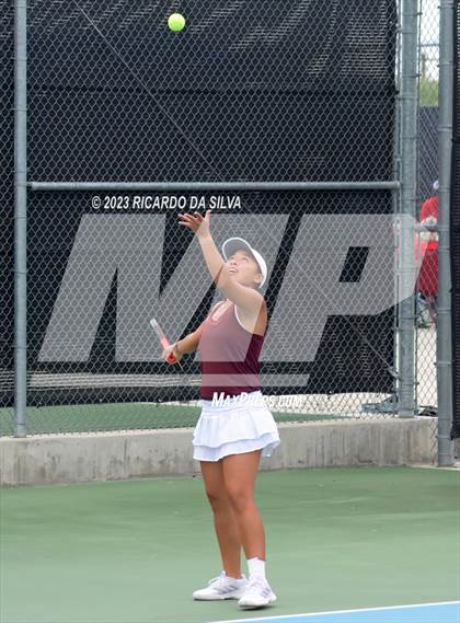 Thumbnail 3 in UIL 3A & 4A Tennis Doubles Semifinals photogallery.