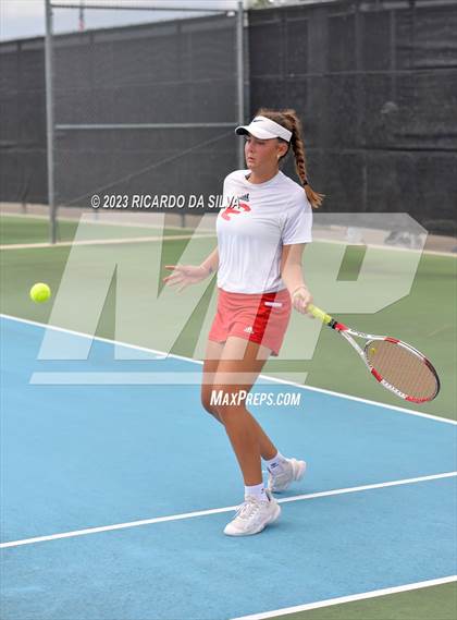 Thumbnail 3 in UIL 3A & 4A Tennis Doubles Semifinals photogallery.
