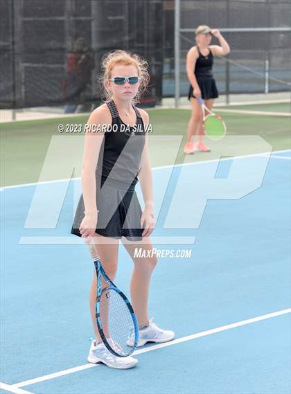 Thumbnail 2 in UIL 3A & 4A Tennis Doubles Semifinals photogallery.